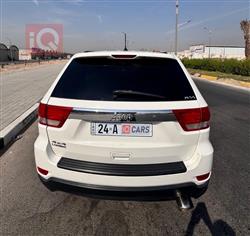 جیپ گراند شیرۆکی